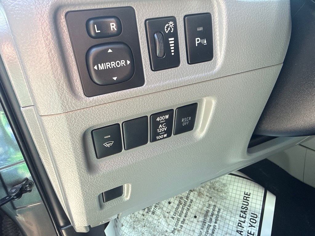2013 Toyota 4Runner Image 9