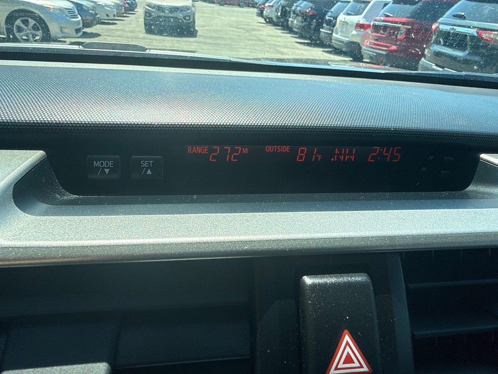 2013 Toyota 4Runner Image 16
