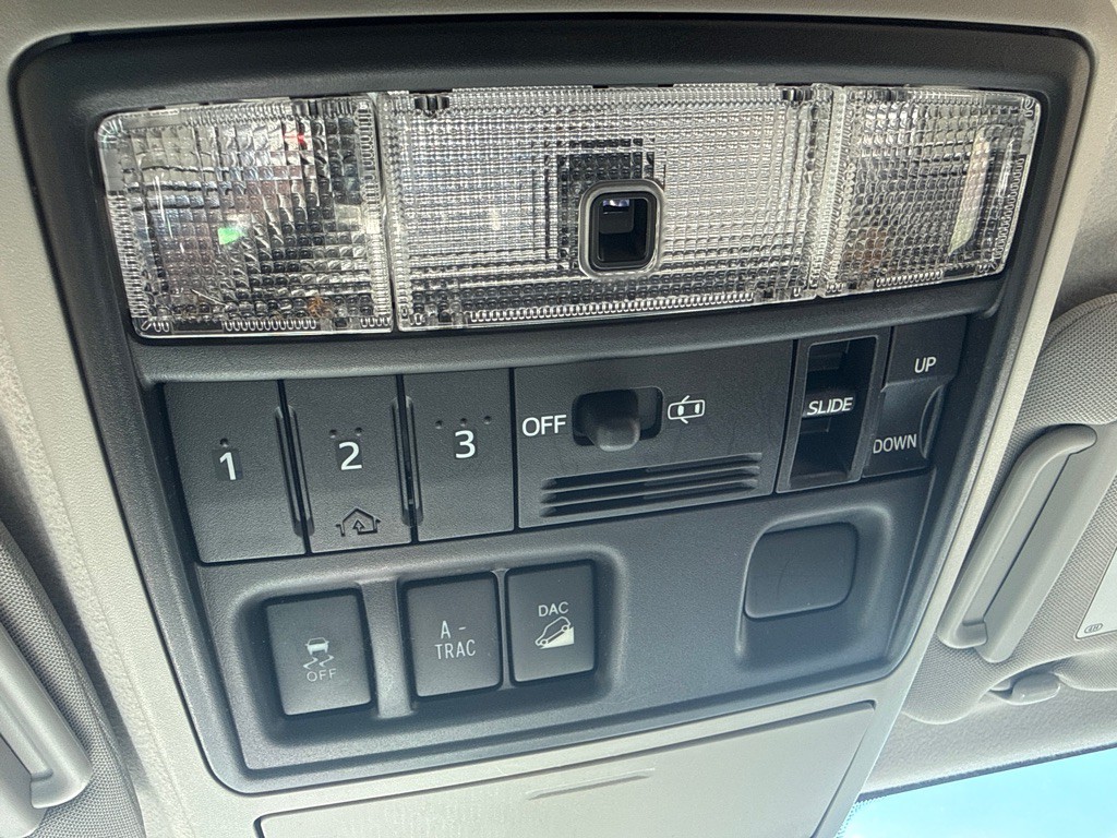 2013 Toyota 4Runner Image 21