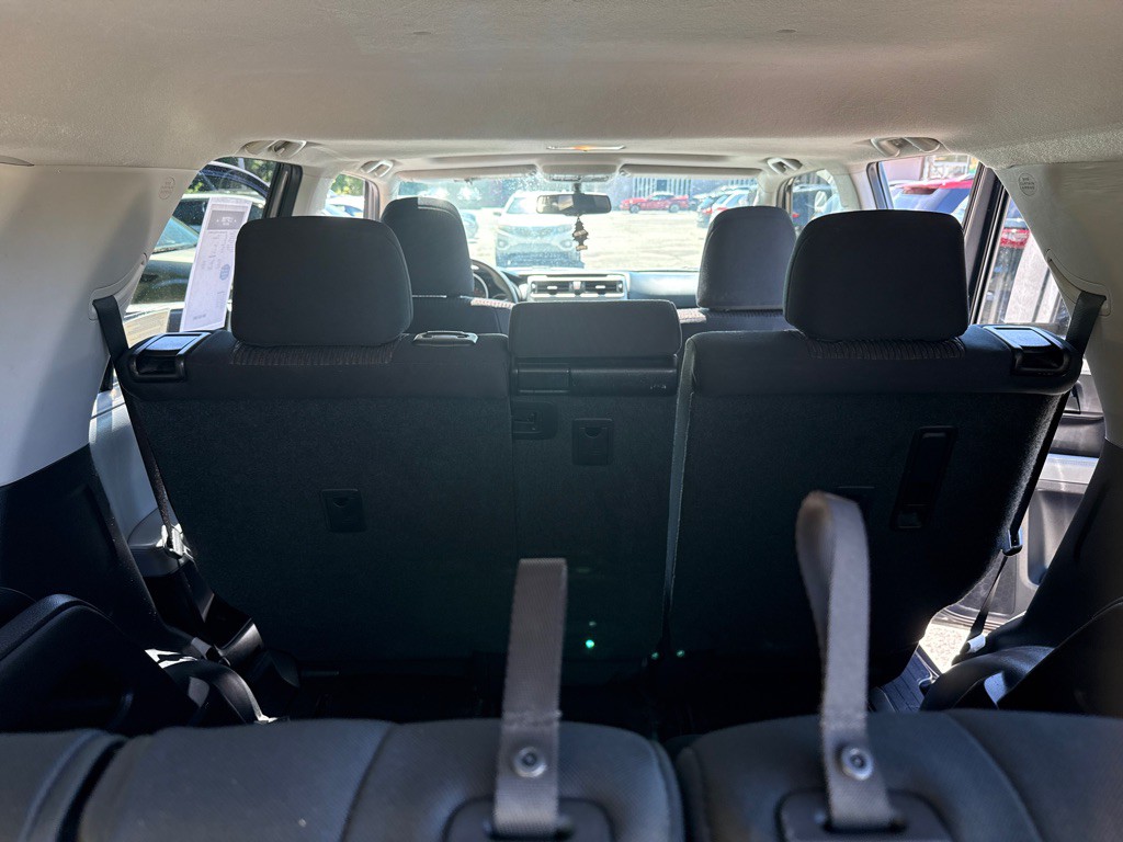 2013 Toyota 4Runner Image 30