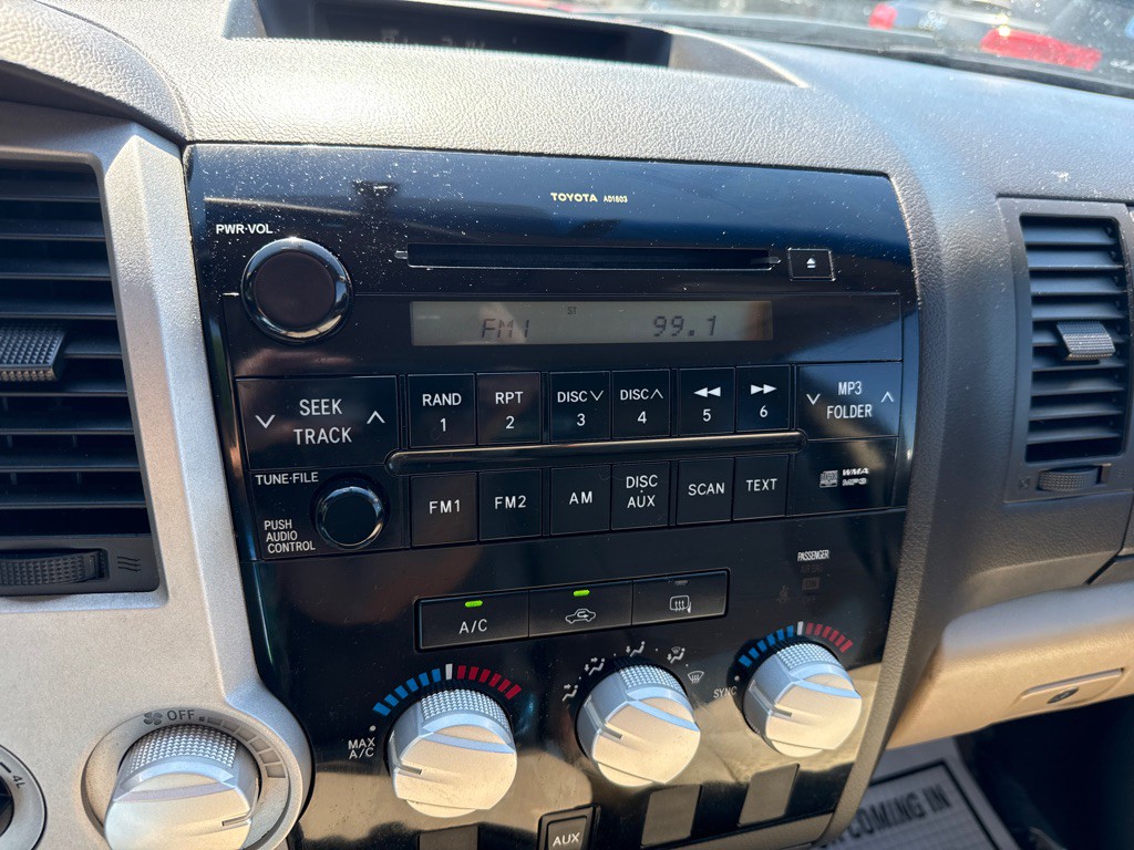 2009 Toyota Tundra Image 12