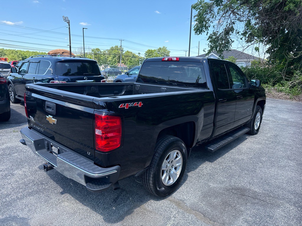 2017 Chevrolet Silverado 1500 Image 3