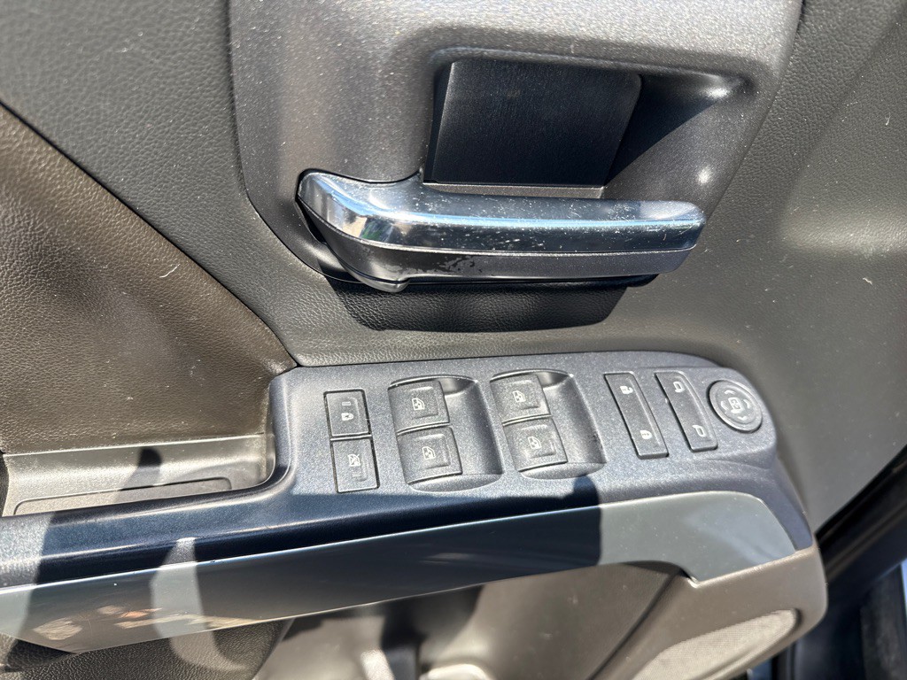2017 Chevrolet Silverado 1500 Image 7