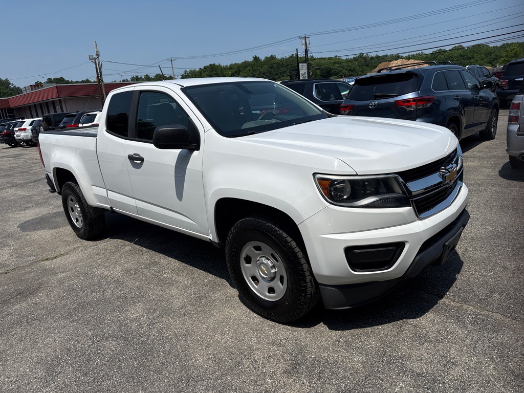 2016 Chevrolet Colorado Image 2