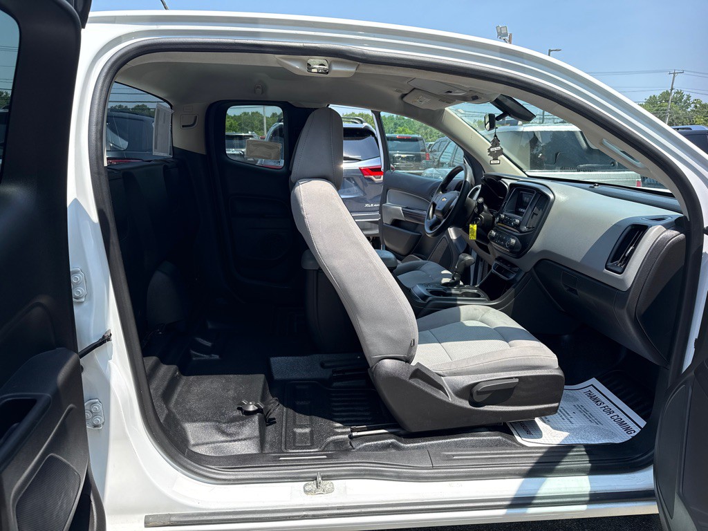 2016 Chevrolet Colorado Image 17