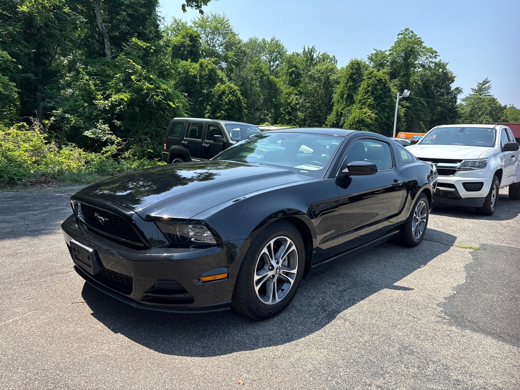 2014 Ford Mustang Image 1