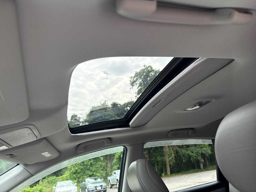 2011 Honda CR-V Image 17
