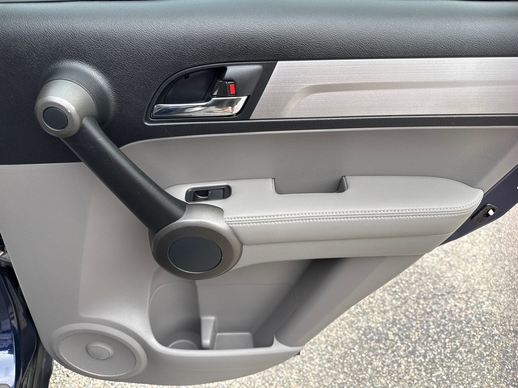 2011 Honda CR-V Image 25