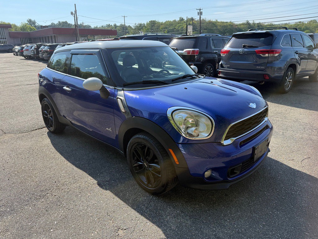 2013 MINI Cooper Image 2