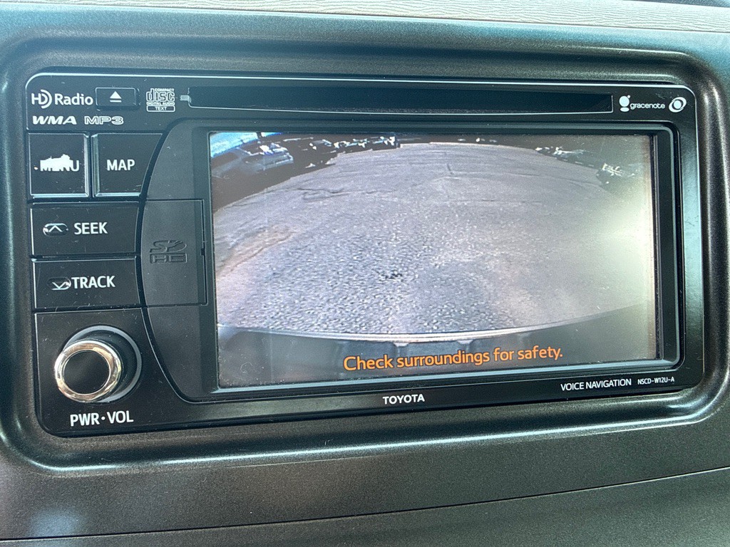 2014 Toyota Sienna Image 15