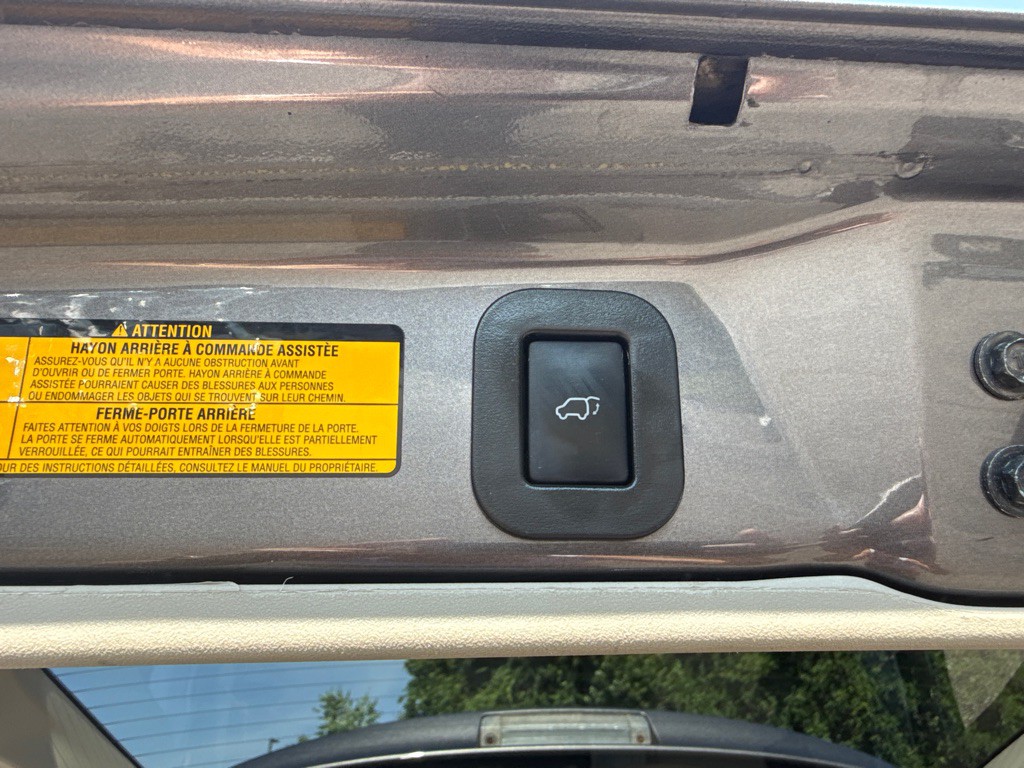 2014 Toyota Sienna Image 36
