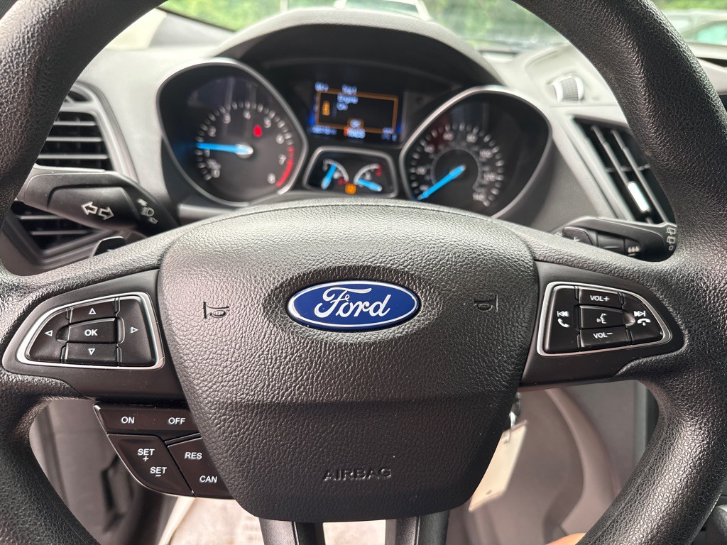 2017 Ford Escape Image 10