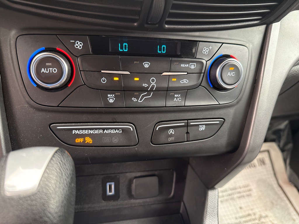 2017 Ford Escape Image 17