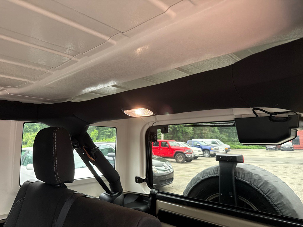 2017 Jeep Wrangler Unlimited Image 27