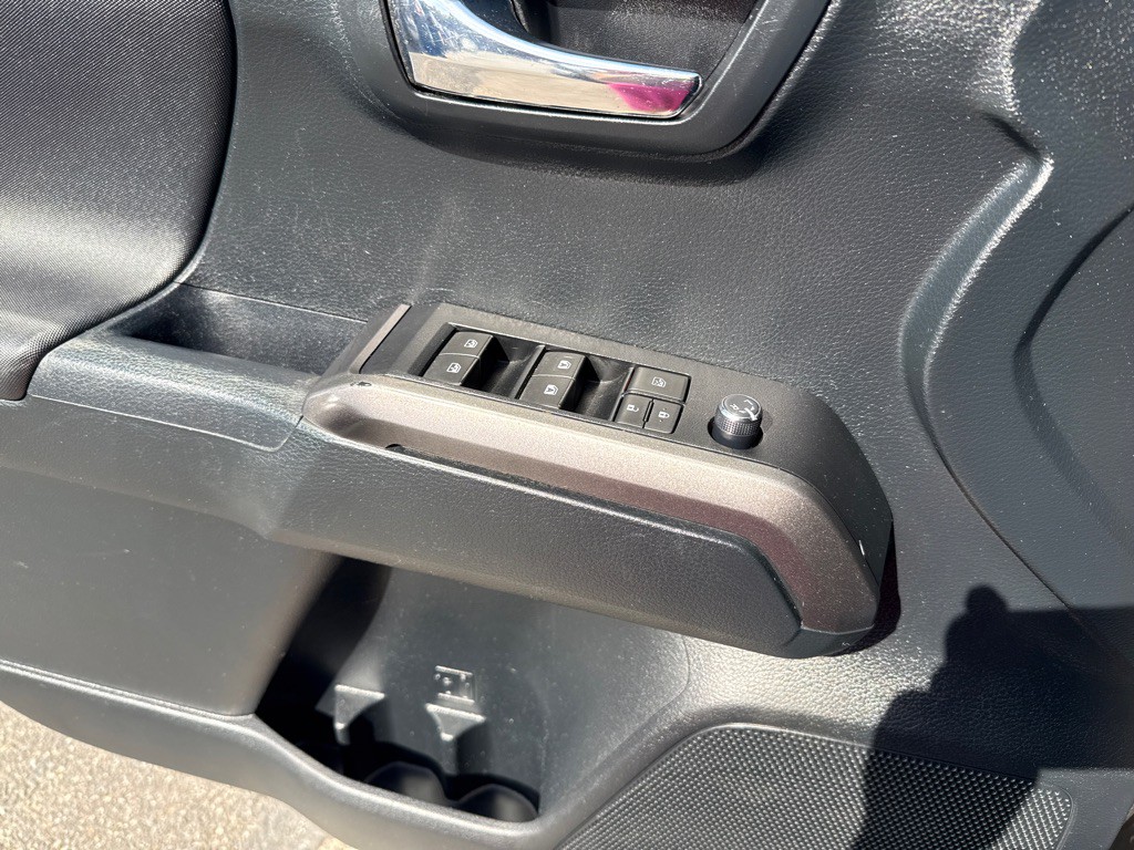 2016 Toyota Tacoma Image 7