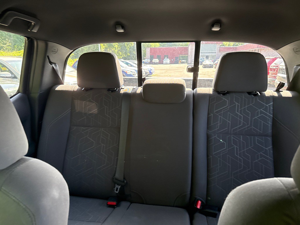2016 Toyota Tacoma Image 22