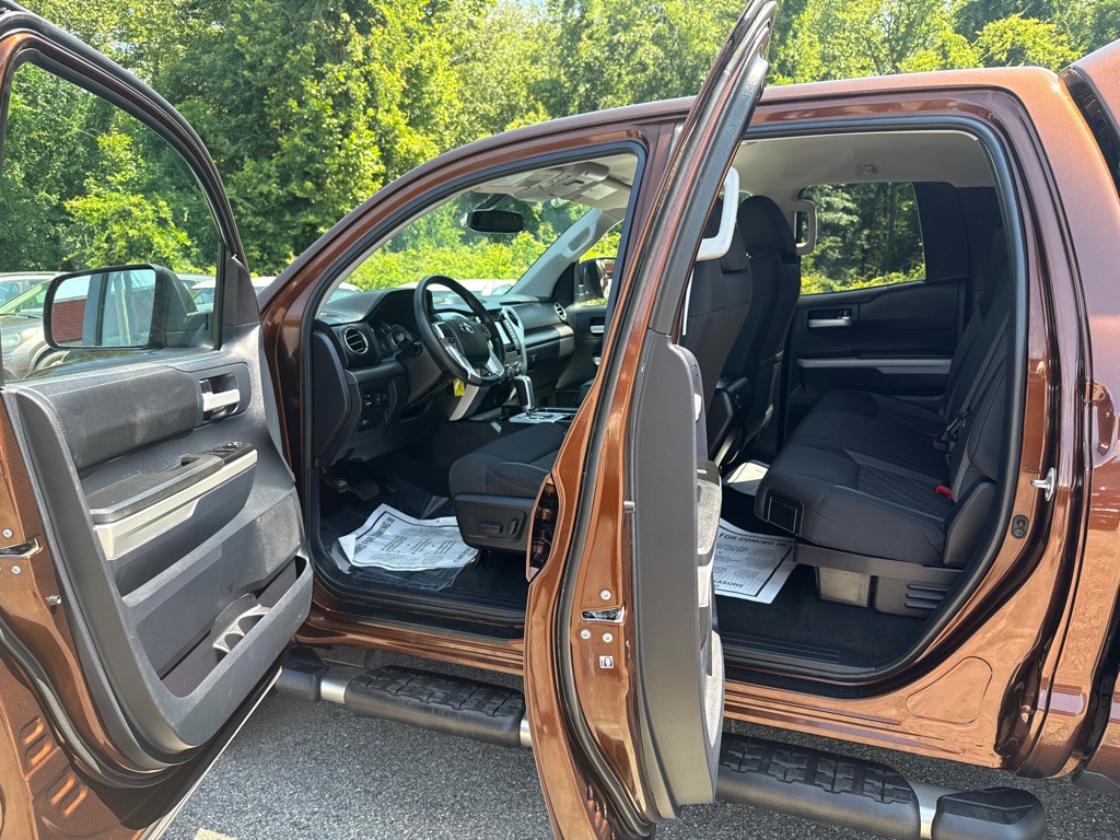 2016 Toyota Tundra Image 7