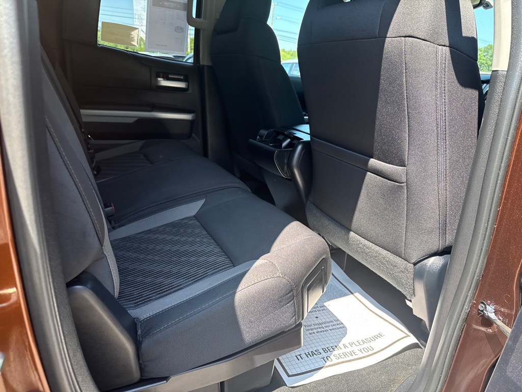 2016 Toyota Tundra Image 29