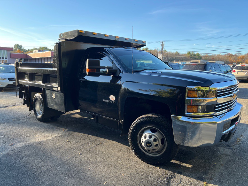 2016 Chevrolet Silverado 1500 Image 1
