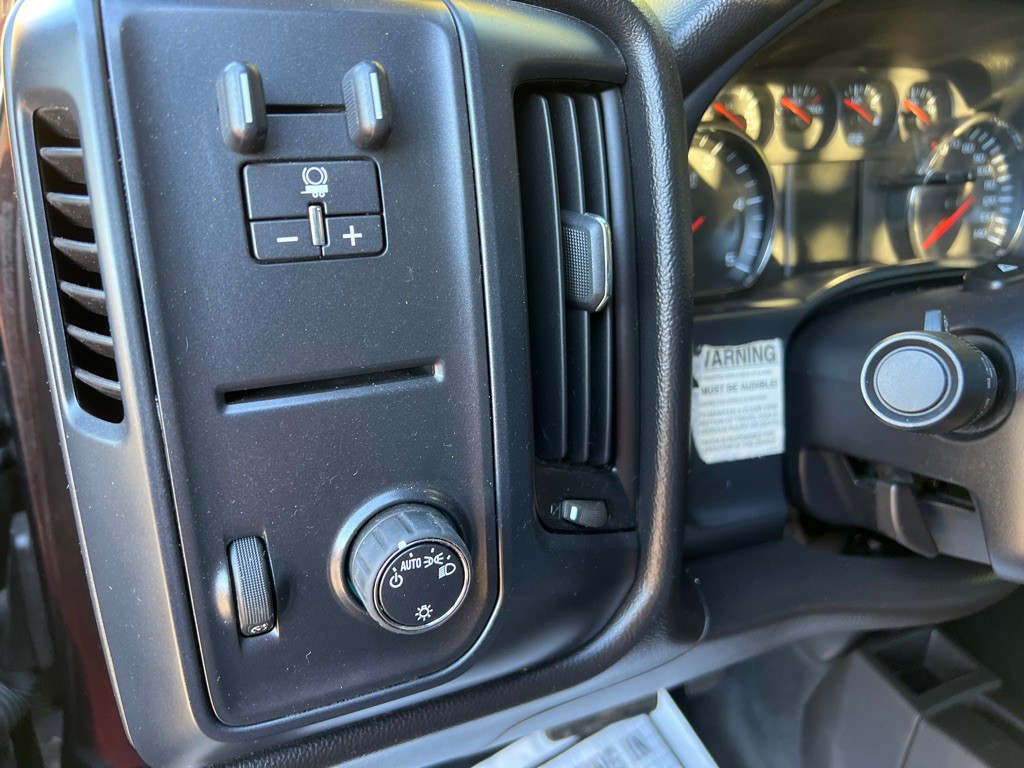 2016 Chevrolet Silverado 1500 Image 11