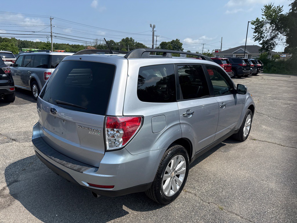 2012 Subaru Forester Image 3