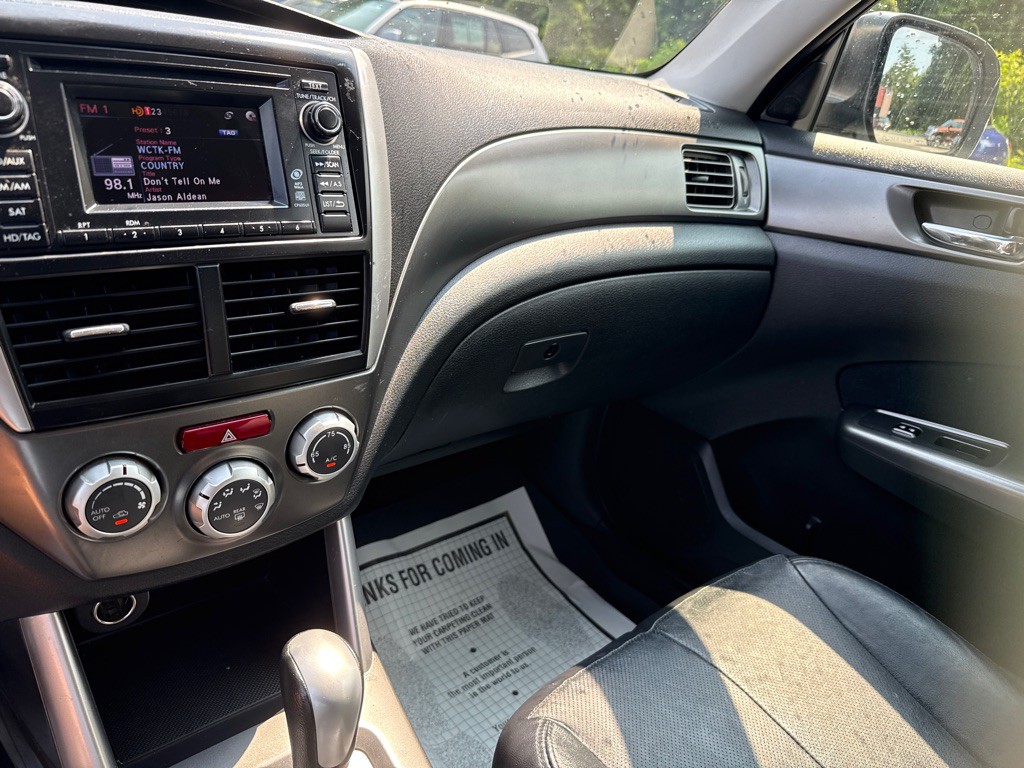 2012 Subaru Forester Image 18