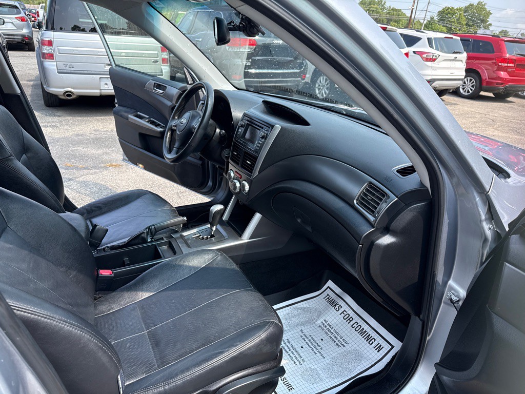 2012 Subaru Forester Image 28