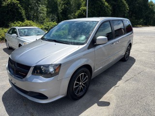 Image for 2017 Dodge Grand Caravan Se Plus ID: 7584171