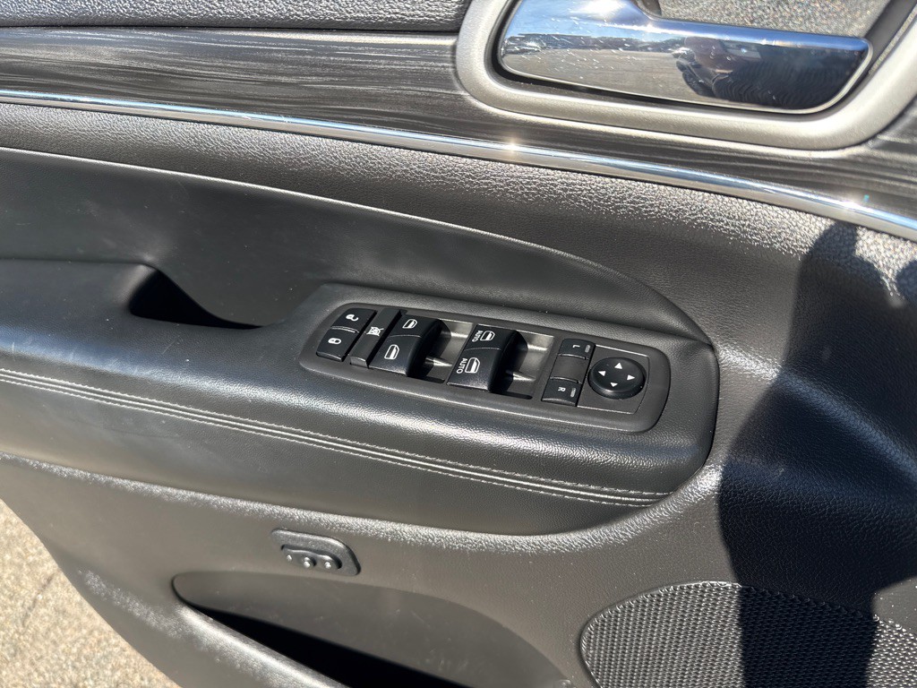 2019 Jeep Grand Cherokee Image 6