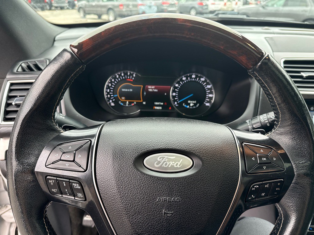 2018 Ford Explorer Image 12