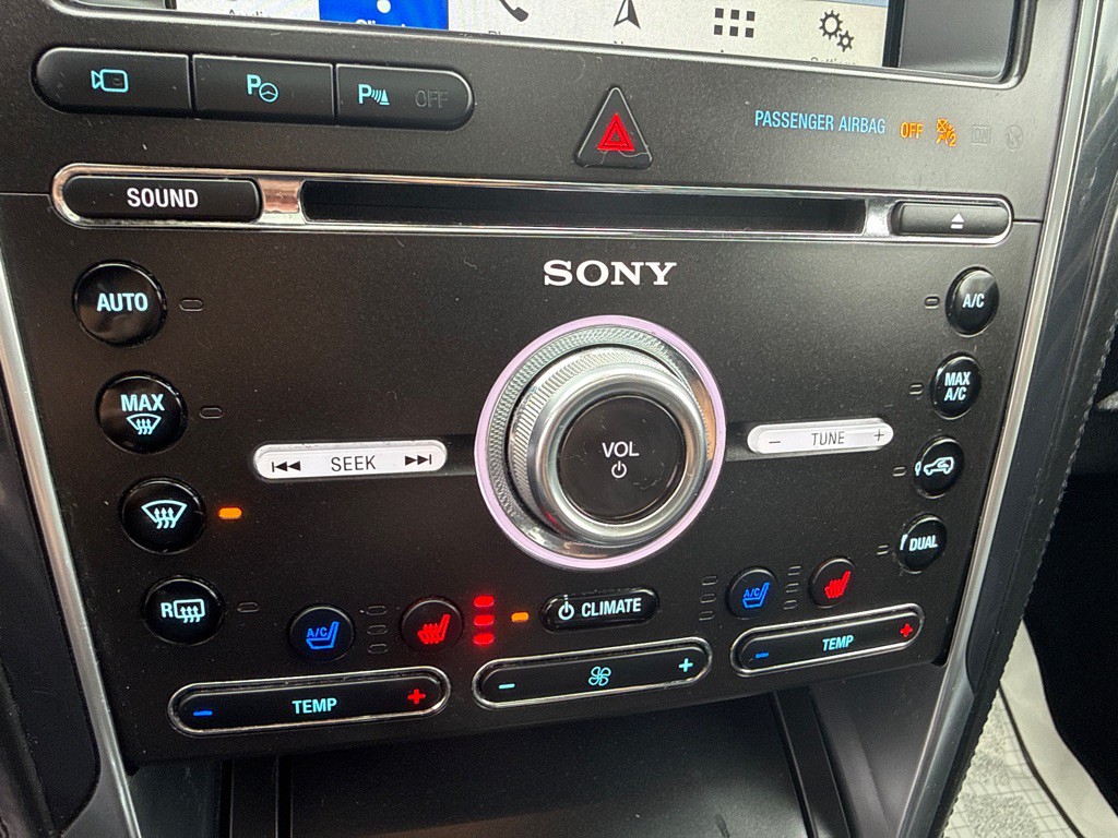 2018 Ford Explorer Image 18