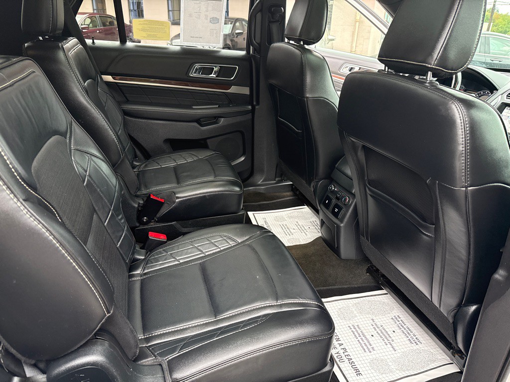 2018 Ford Explorer Image 33