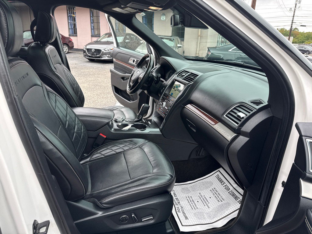 2018 Ford Explorer Image 39