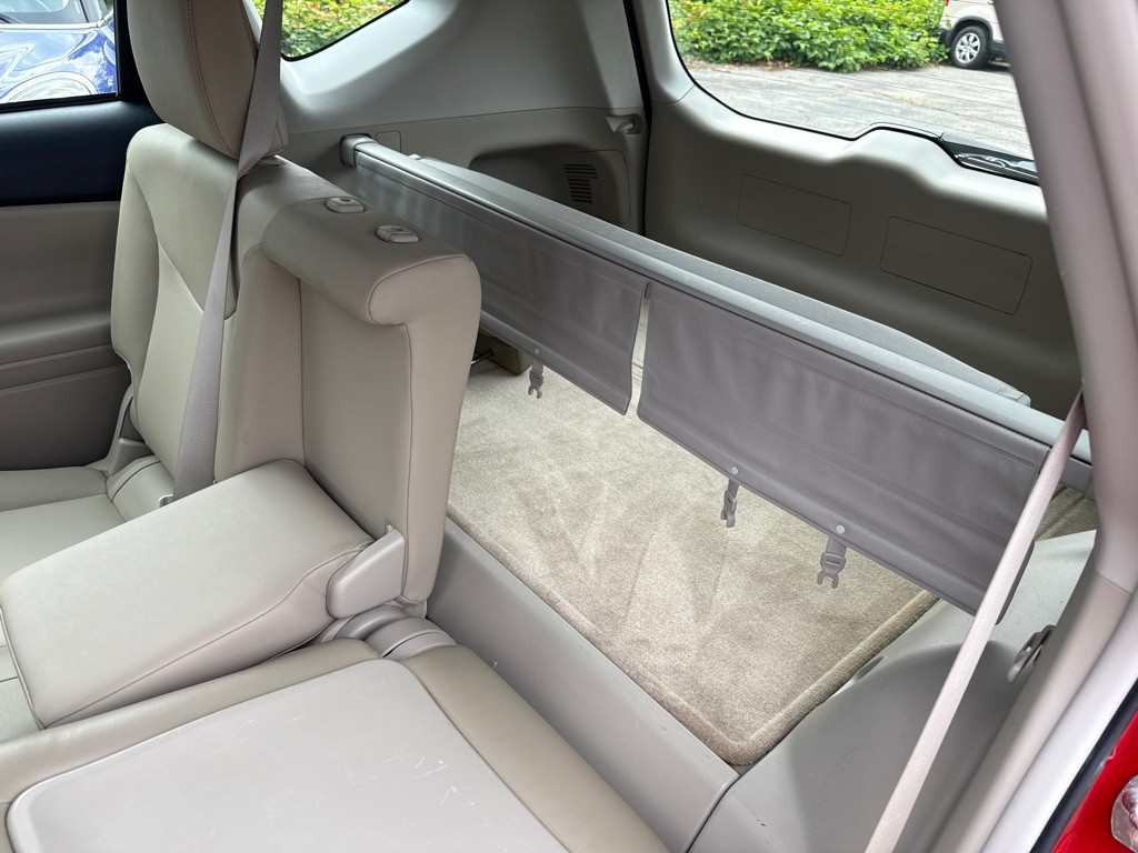2012 Toyota Prius Image 21
