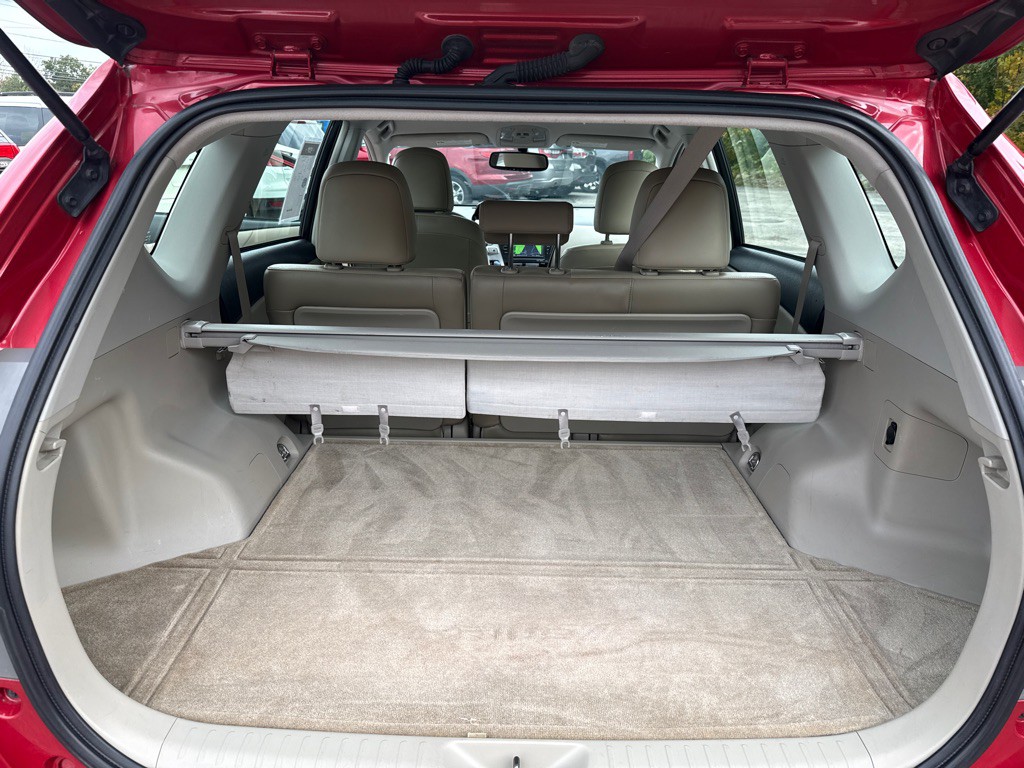 2012 Toyota Prius Image 23
