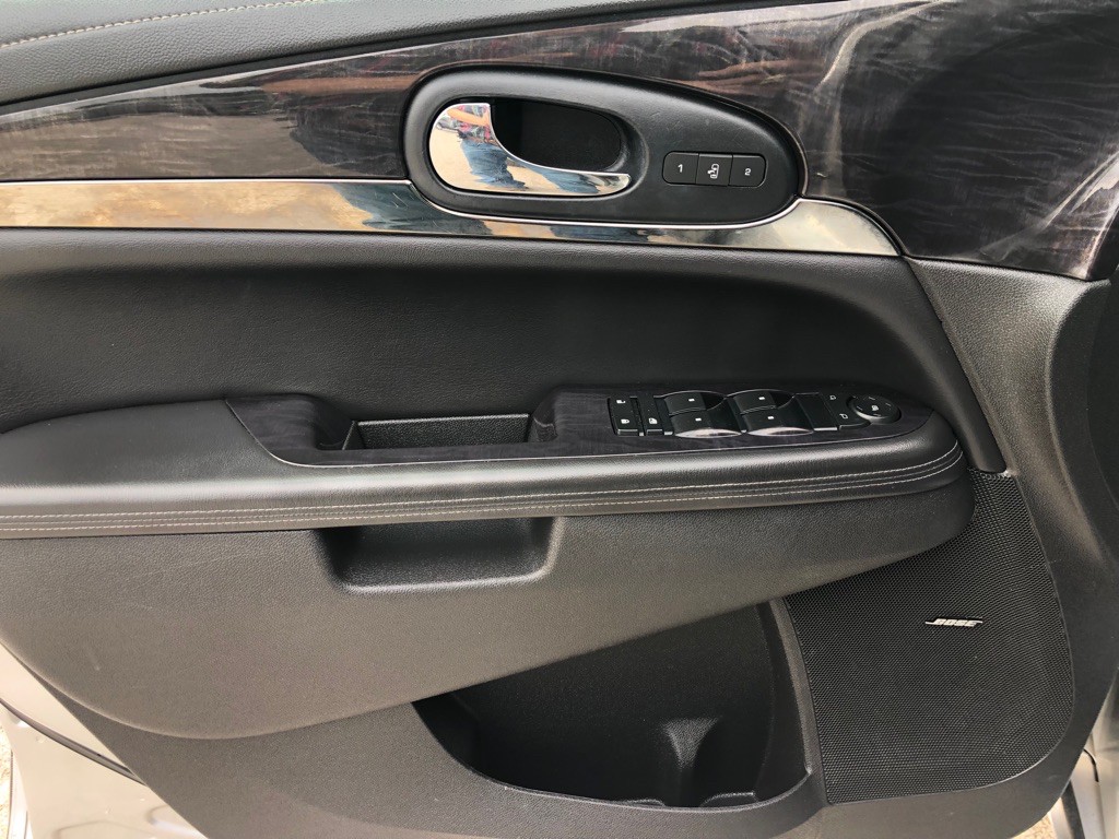2016 Buick Enclave Image 7