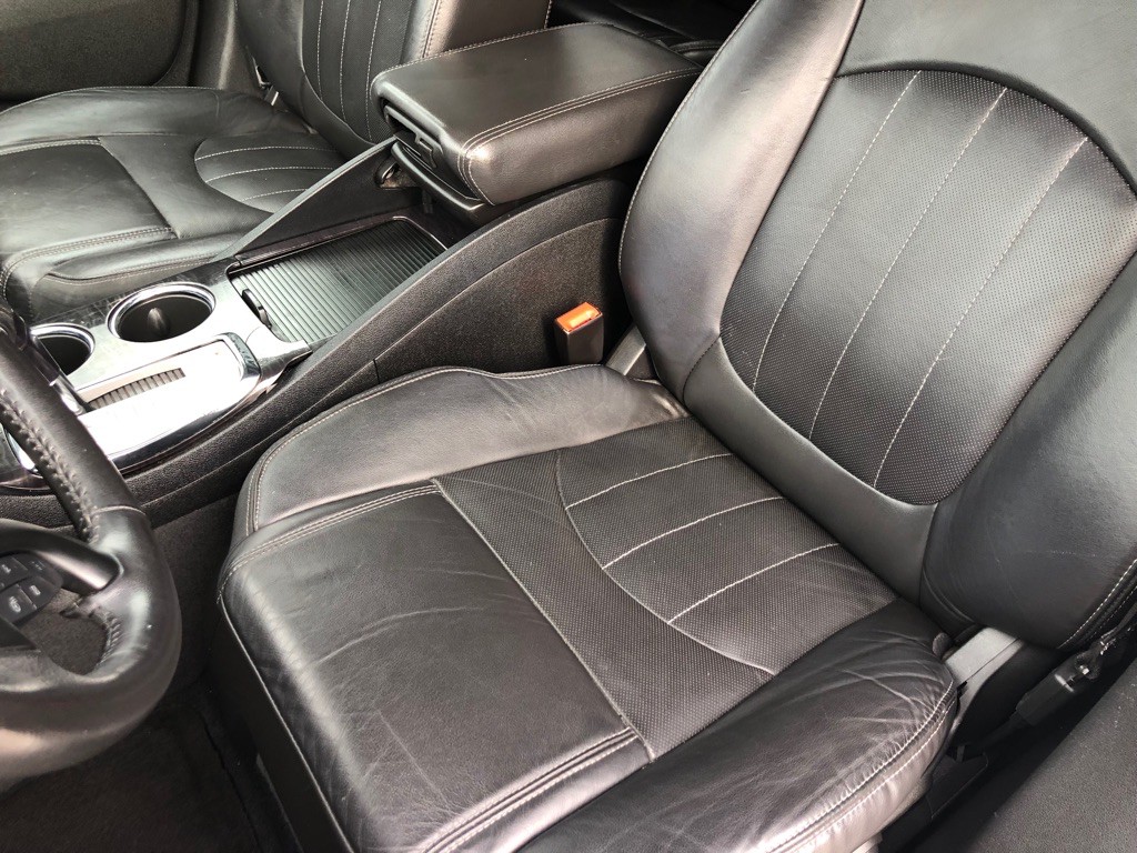 2016 Buick Enclave Image 9