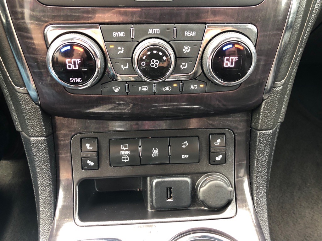 2016 Buick Enclave Image 19