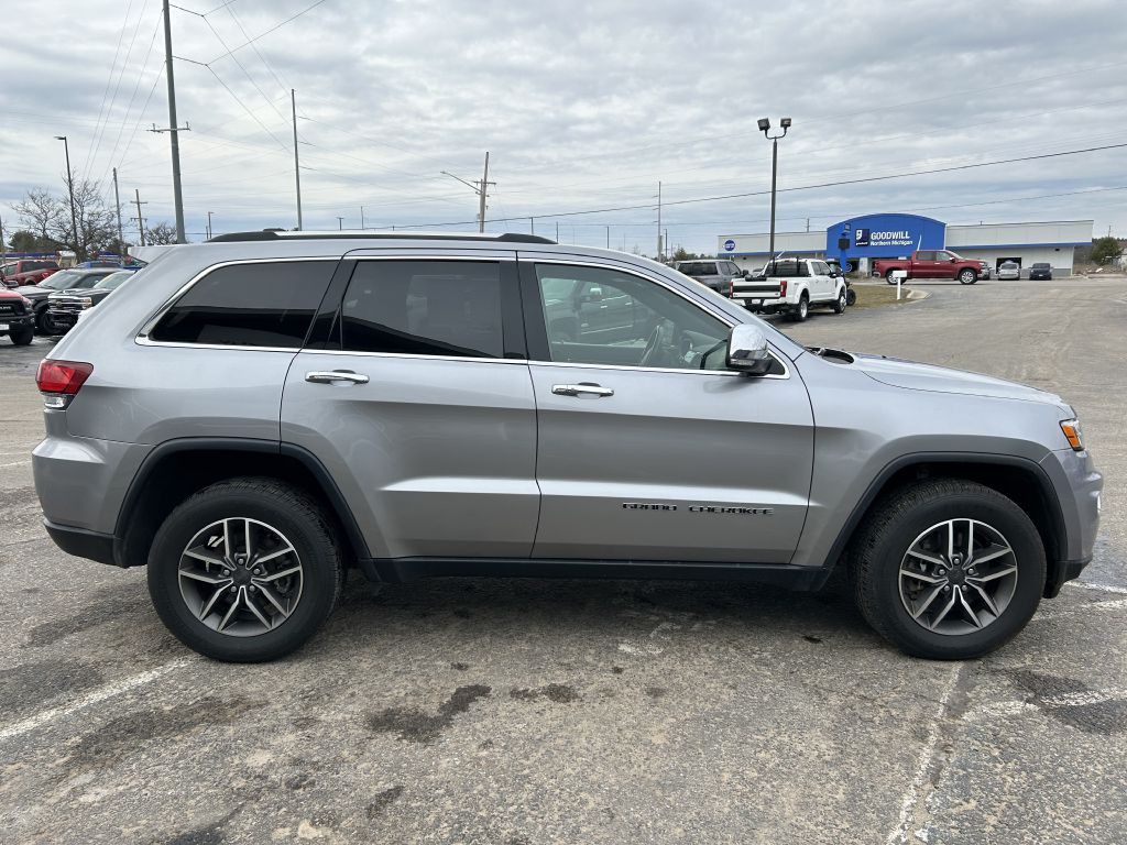 2021 Jeep Grand Cherokee Image 4