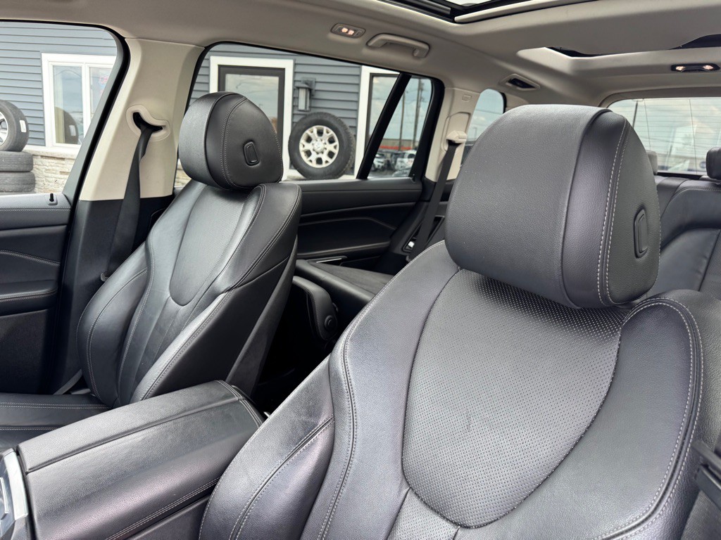 2020 BMW X7 Image 14