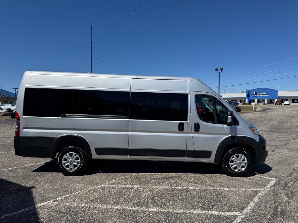 2023 RAM Promaster Image 6
