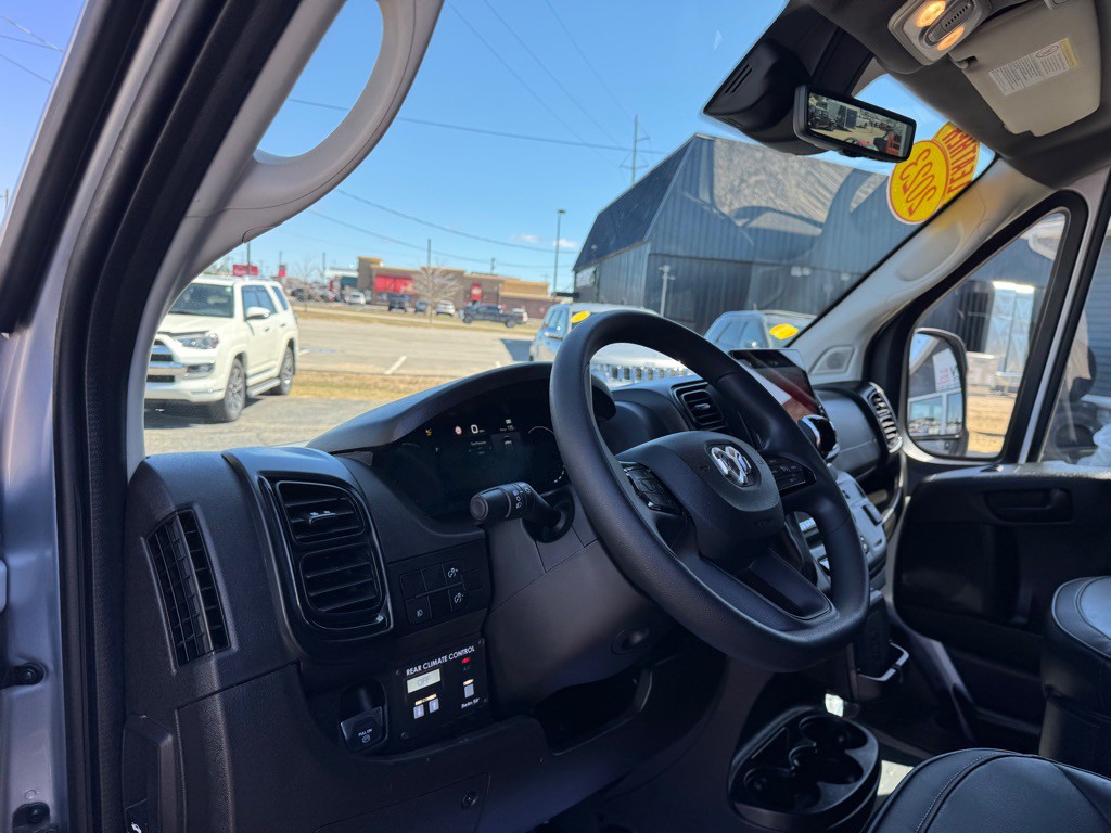 2023 RAM Promaster Image 13