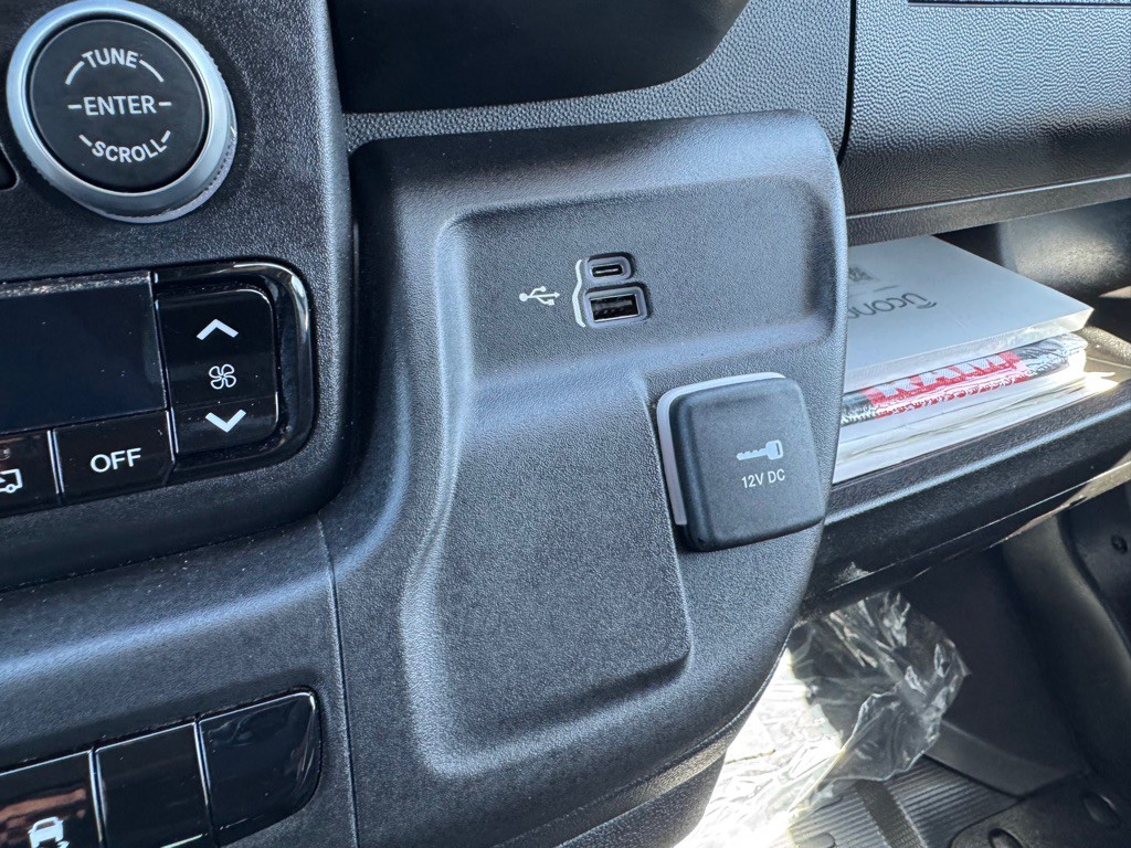 2023 RAM Promaster Image 27