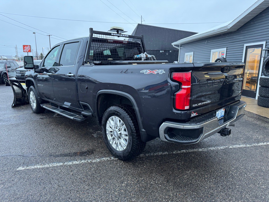 2024 Chevrolet Silverado 1500 Image 3
