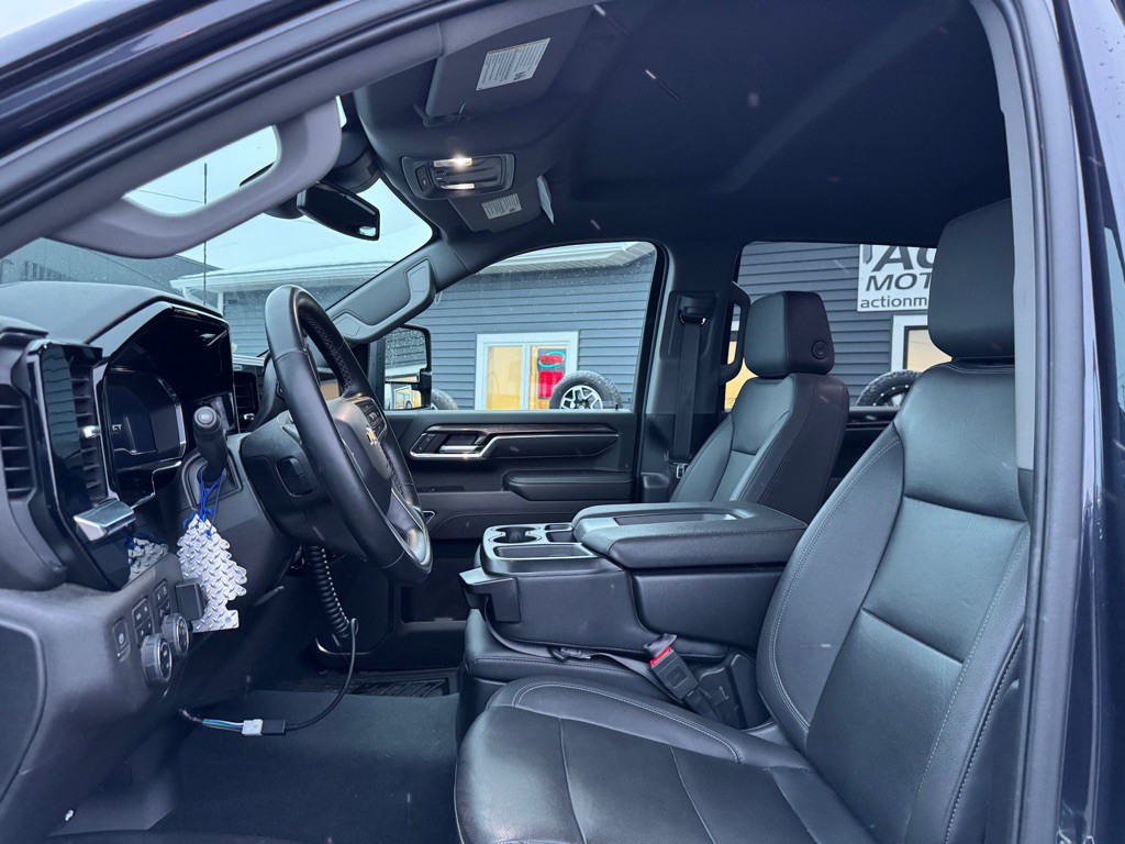 2024 Chevrolet Silverado 1500 Image 13