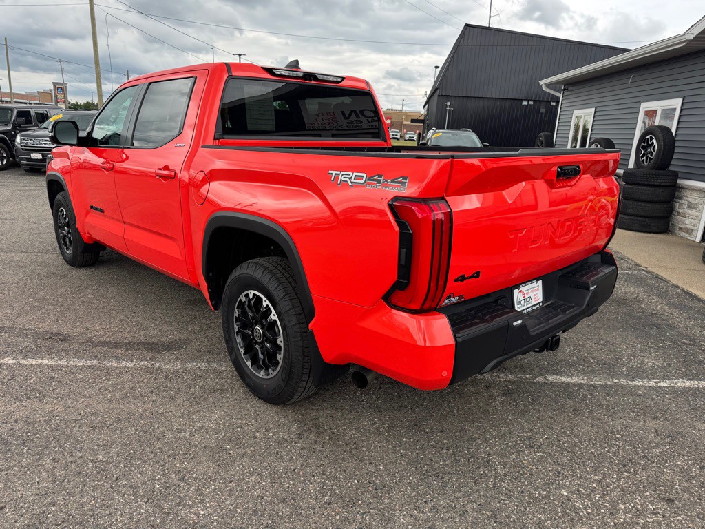2024 Toyota Tundra Image 3