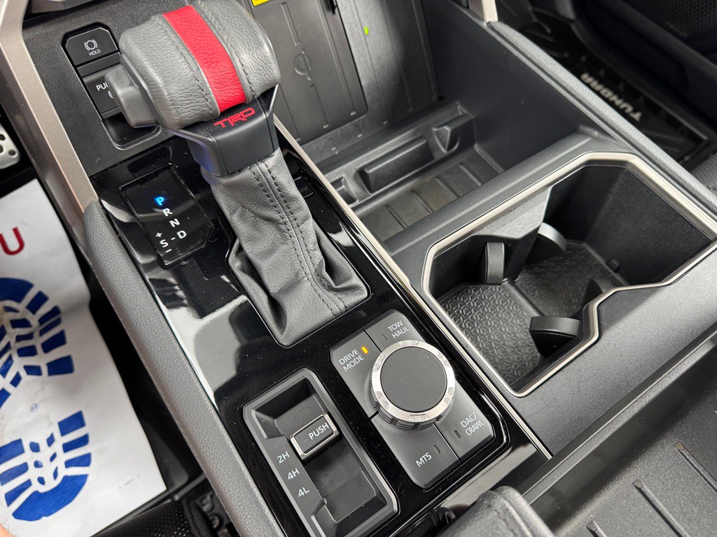 2024 Toyota Tundra Image 32