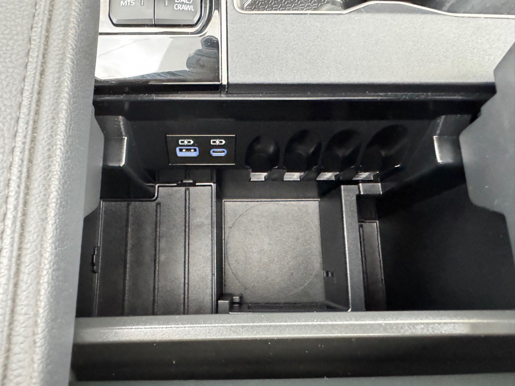 2024 Toyota Tundra Image 35