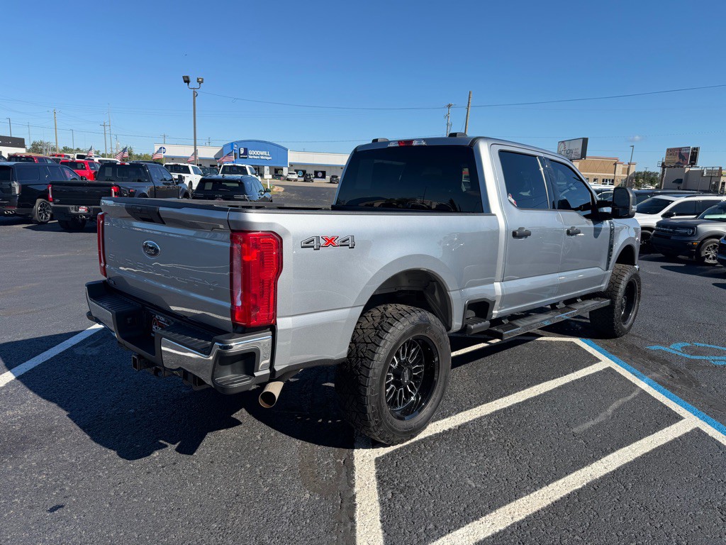 2023 Ford F-250 Image 5