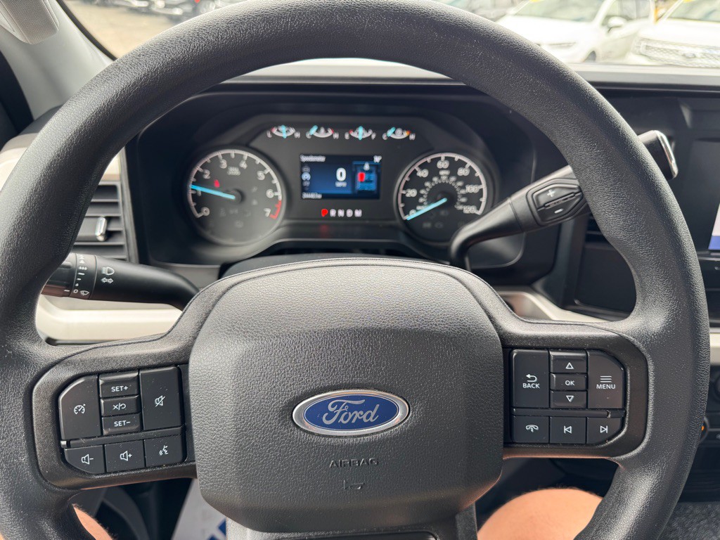 2023 Ford F-250 Image 19